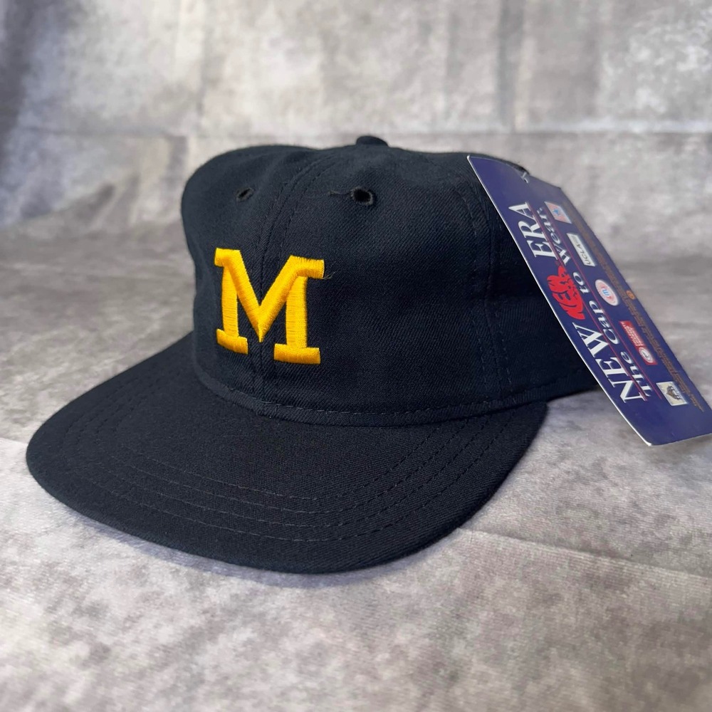 Vintage New Era E-Z Fit Michigan NCAA Hat Black Yellow Collegiate Large USA